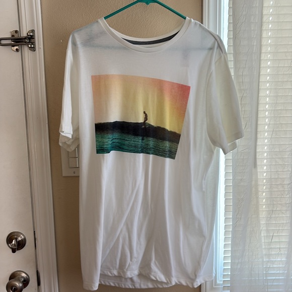 Men’s XL Shirts - Picture 15 of 16